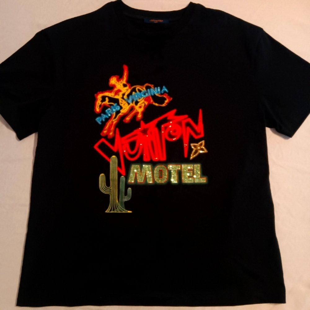 Louis Vuitton Graphic Rhinestone Embellished Cotton T-Shirt Black AUTHENTICATED